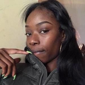 Meet your Posher, Tiffani